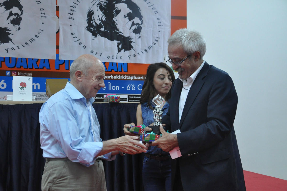 Հրանդ Տինք մրցանակի դափնեկիր Իսմայիլ Պեշիքչի հիւանդանոց փոխադրուած